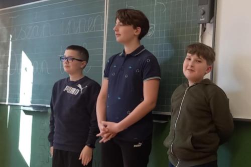 Népdaléneklési verseny